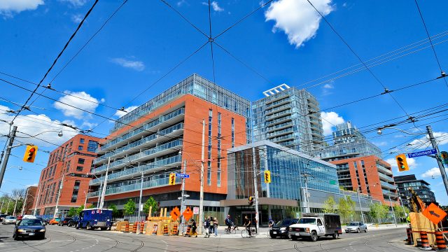 The intersection of Parliament St and Dundas St in 2010. The Regent Park neighbourhood is being revitalized with a mixture of condominiums, market-rate rental apartments and public housing.